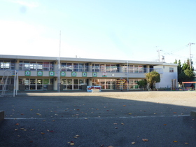 kindergarten ・ Nursery. Momiyama kindergarten (kindergarten ・ 560m to the nursery)
