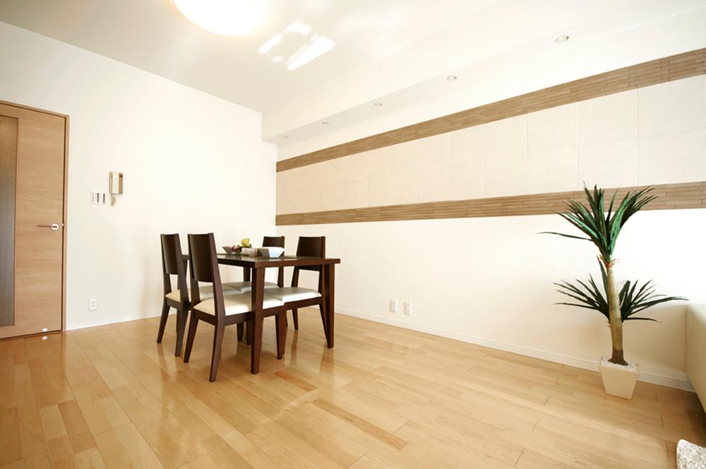 Living. Indoor (12 May 2013) Shooting