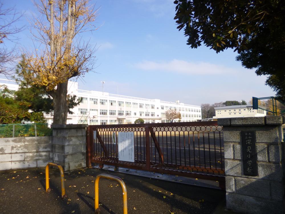 Primary school. 518m to Yamato City Fukami Elementary School