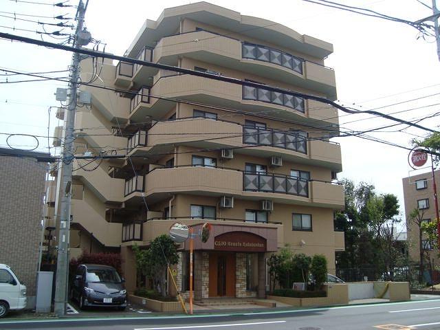 Local appearance photo. Local shooting