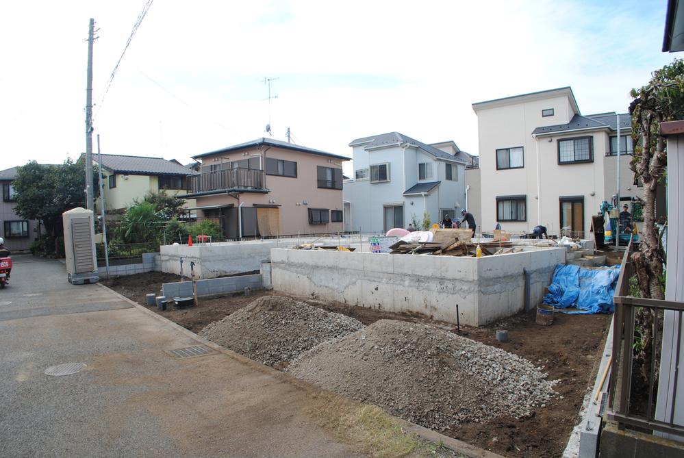 Local appearance photo. Local (10 May 2013) Shooting