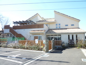 kindergarten ・ Nursery. Sakura of forest nursery school (kindergarten ・ 600m to the nursery)