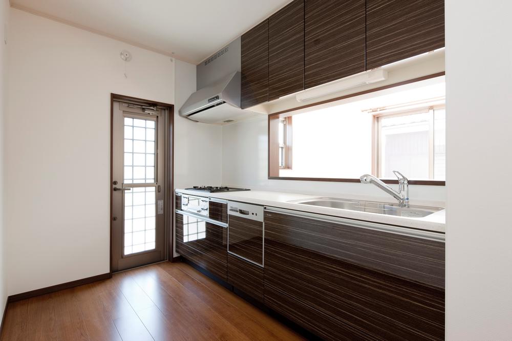 Same specifications photo (kitchen). ( Building) same specification