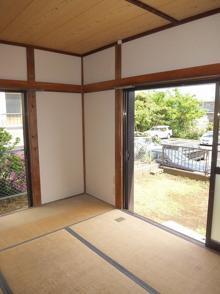 Living and room