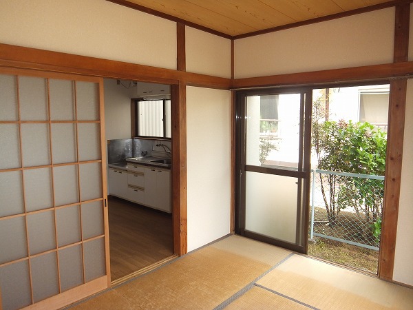 Living and room
