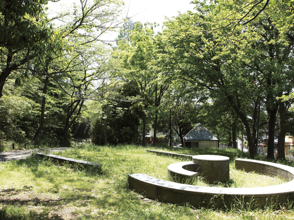 Building structure. Ichigao ruins park (about 630m / An 8-minute walk)