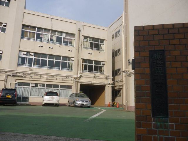 Primary school. Municipal Aobadai to elementary school (elementary school) 1100m