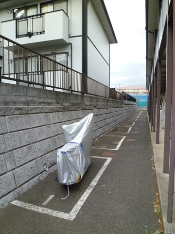 Other common areas. Bike shelter