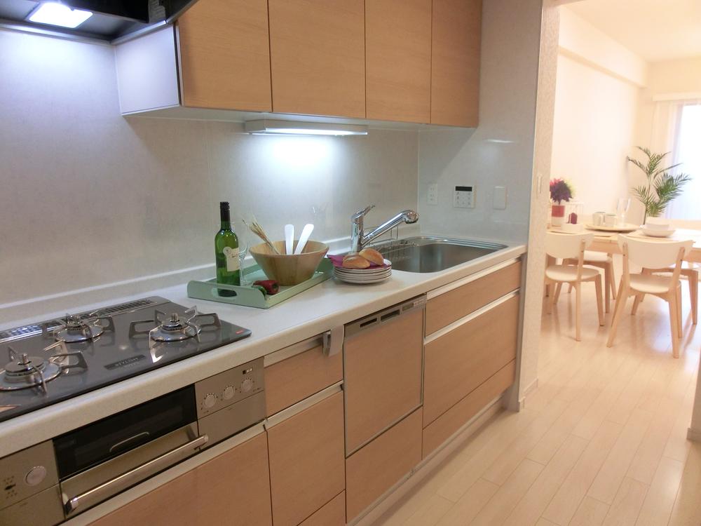 Kitchen. Pipitto stove, Dishwasher, Water purifier will comes with