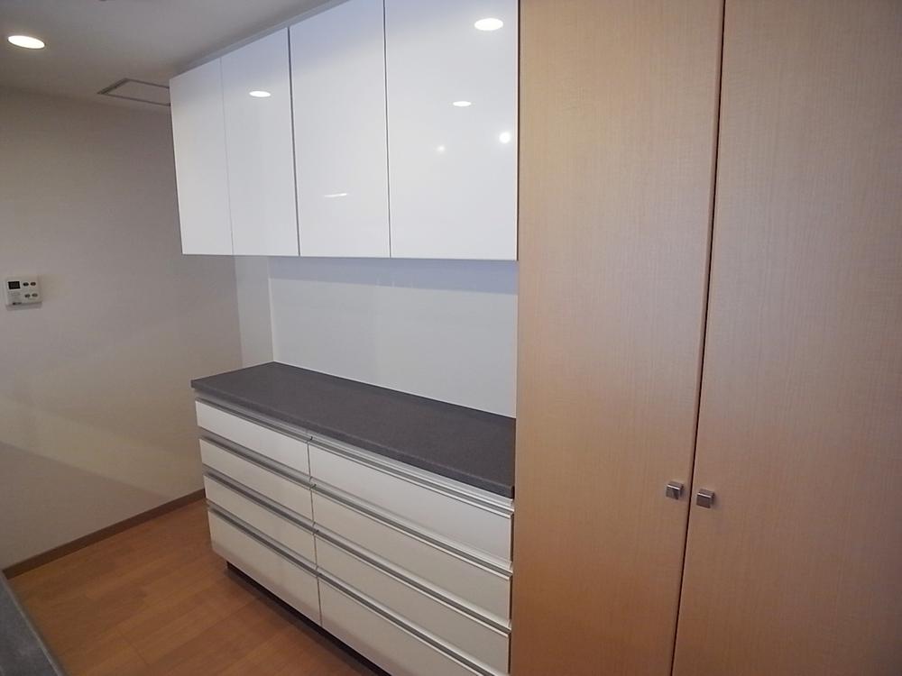 Receipt. Kitchen storage (November 2013) Shooting