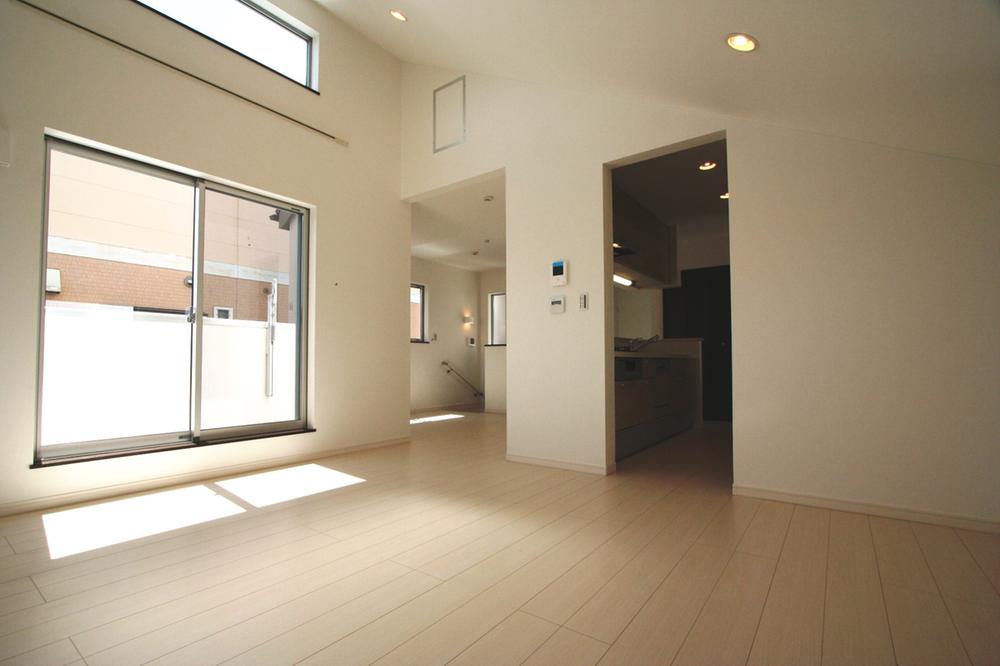 Living. Local (September 2013) Shooting