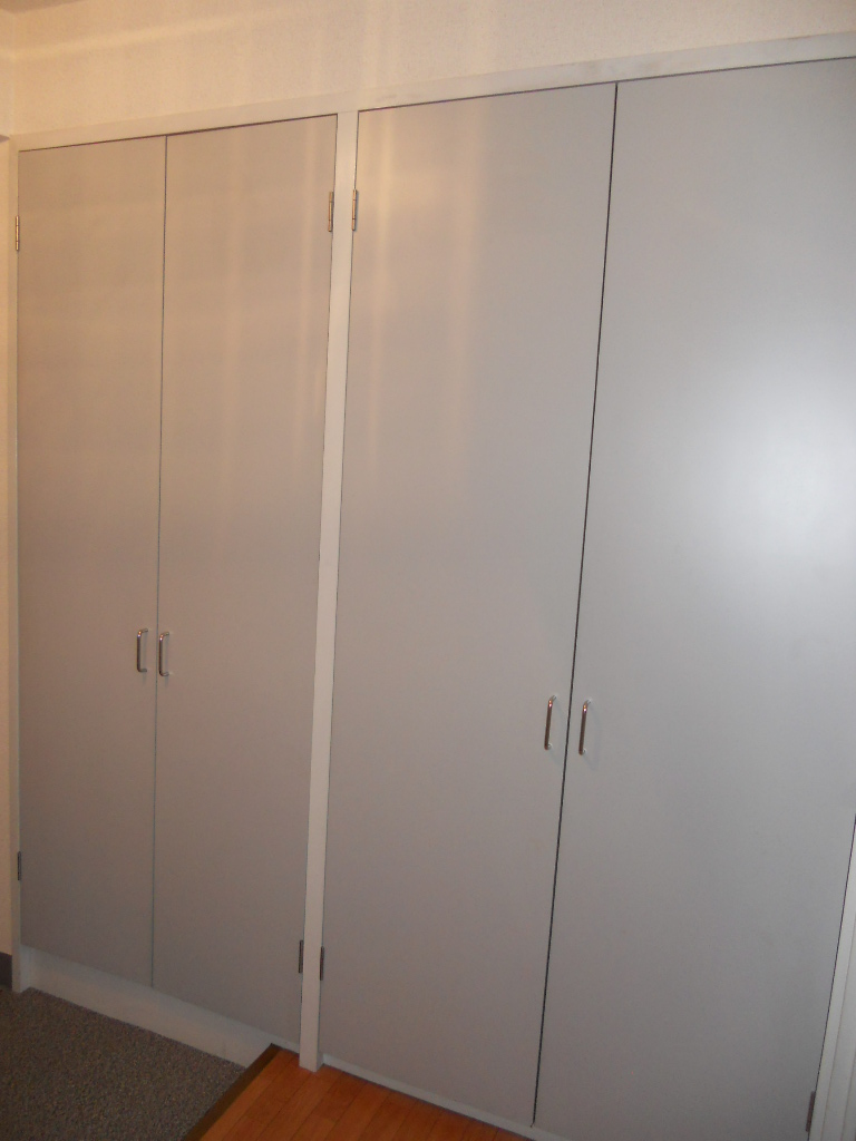 Receipt. Entrance storage