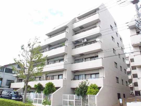 Local appearance photo.  [appearance] Day in the southwest angle room of the fourth floor part of the seven-story ・ View is good!