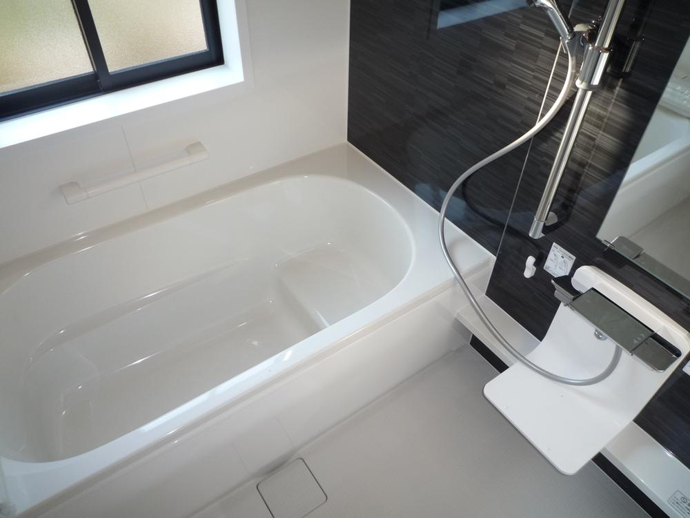 Bathroom. It is a bathroom of 1 pyeong size.