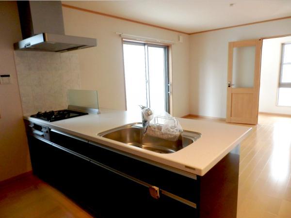 Same specifications photo (kitchen). The company same specifications Kitchen photo