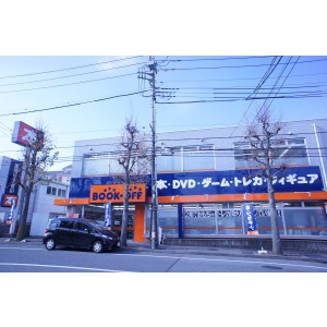 Convenience store. Three F Aoba Utsukushigaokanishi store up (convenience store) 187m