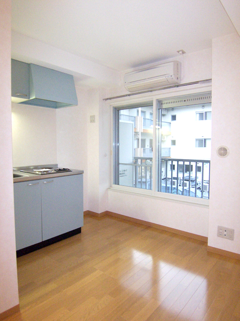 Living and room