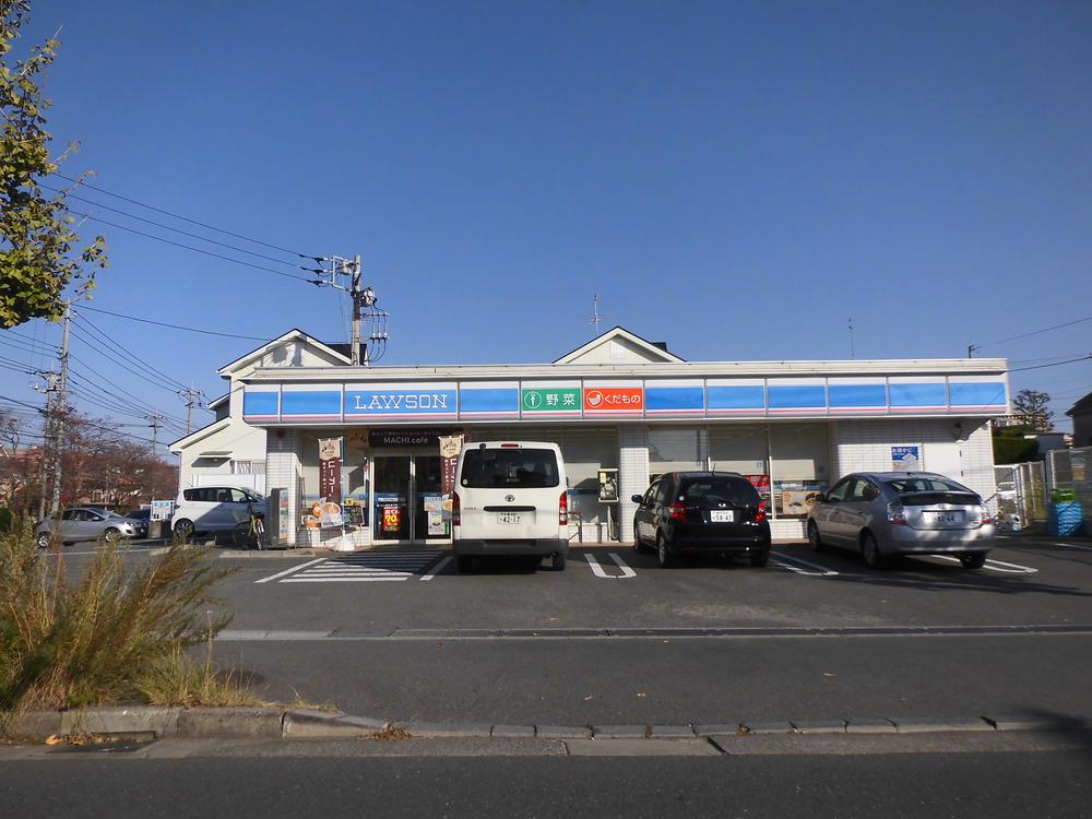 Convenience store. 700m until Lawson Yokohama Ekoda Third Street shop