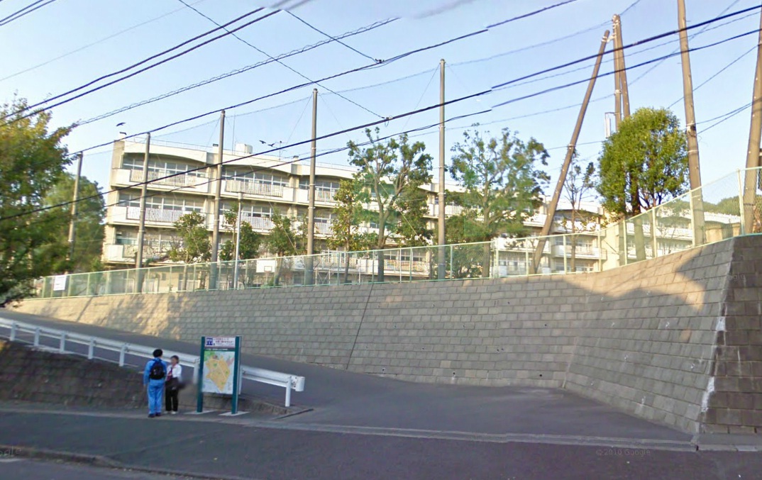 Junior high school. 520m to Yokohama Municipal Nara junior high school (junior high school)