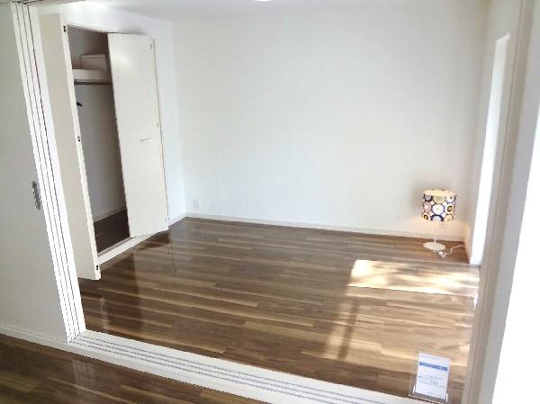 Non-living room. Western-style 6 Pledge of living and Tsuzukiai