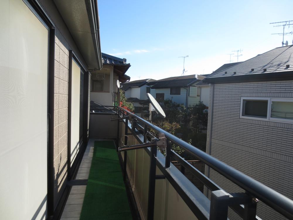 View photos from the dwelling unit