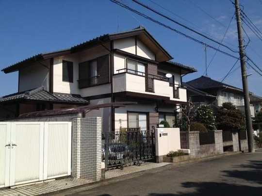Local appearance photo. Property appearance / The car is not included in the sale price.
