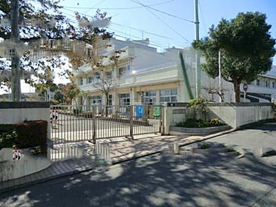 Primary school. 848m to Yokohama Municipal Onda Elementary School