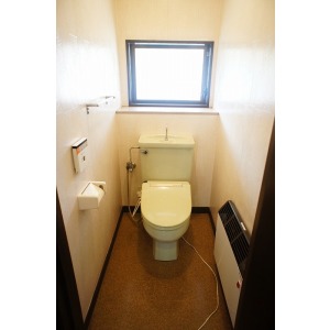 Toilet. 1st floor