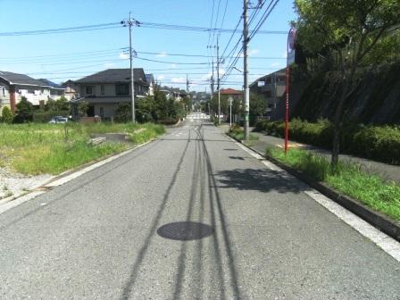 Local photos, including front road. Local (August 2013) Shooting