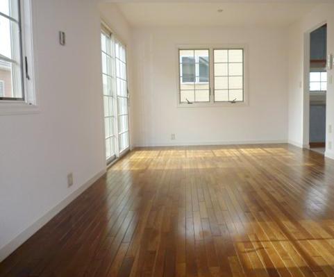 Living and room