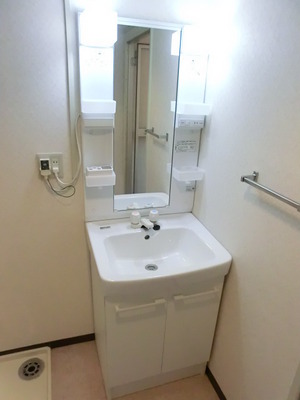 Washroom. Shampoo dresser ☆