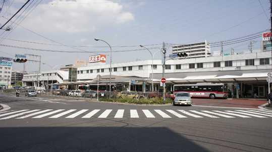 Other. Denentoshi Azamino Station