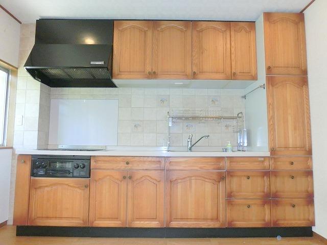 Kitchen. Easy-to-use kitchen. 