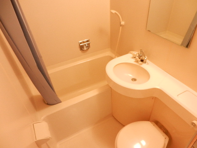 Bath. bus ・ toilet