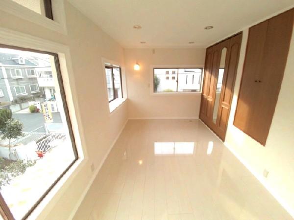 Non-living room. Western-style Komu pointing of room sunshine than