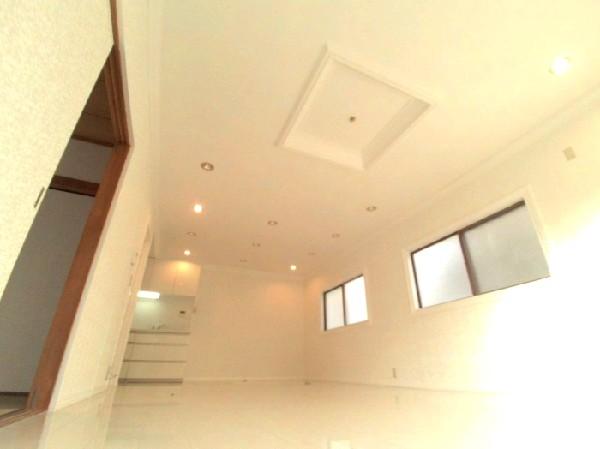 Living. It is a Japanese-style room and Tsuzukiai