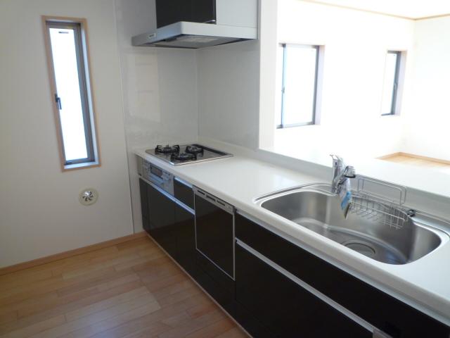 Same specifications photo (kitchen). All building popularity of face-to-face kitchen