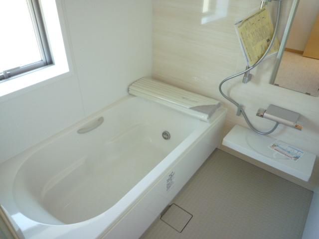 Same specifications photo (bathroom). Bathroom is equipped with bathroom dryer at 1 pyeong type