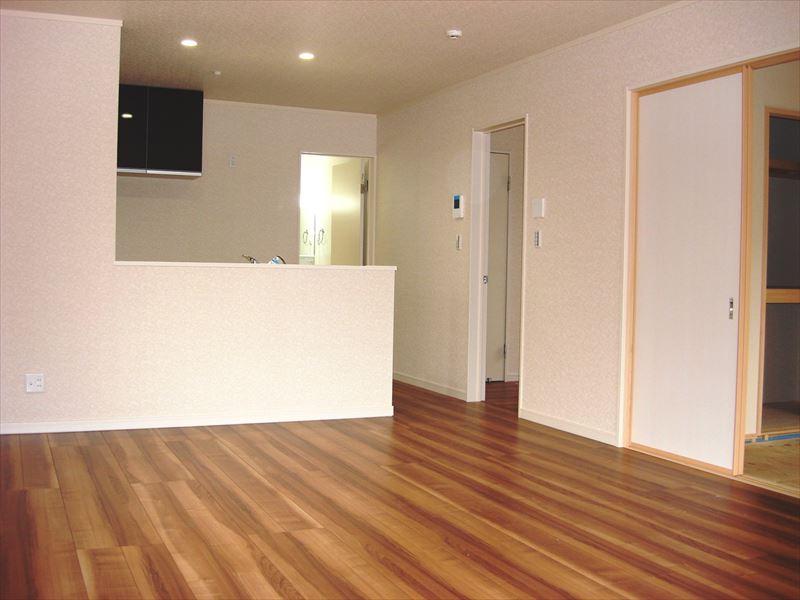 Living. Indoor (12 May 2013) Shooting