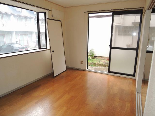 Living and room