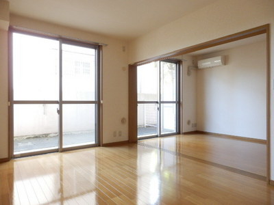 Living and room