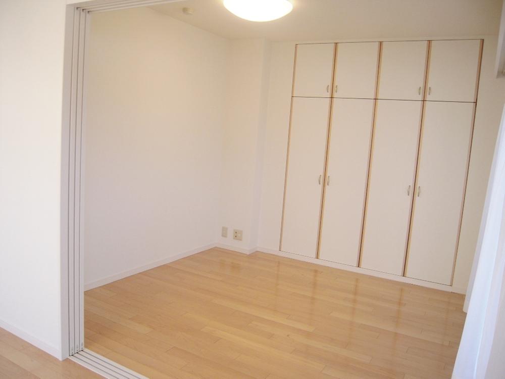 Non-living room. Use is a good Tsuzukiai for me.