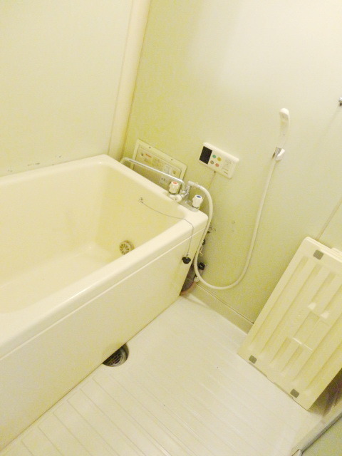 Bath. Bathroom