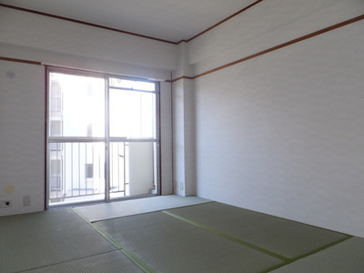 Living and room. Japanese-style space to settle down