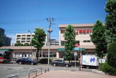 Supermarket. Eda Tokyu Store Chain to (super) 119m