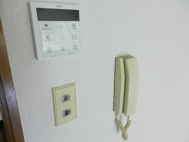 Other Equipment. Hot water supply operation panel ・ Intercom