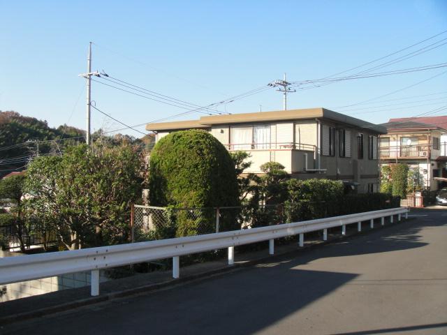 Local appearance photo. Local (12 May 2013) Shooting From the southeast side. 