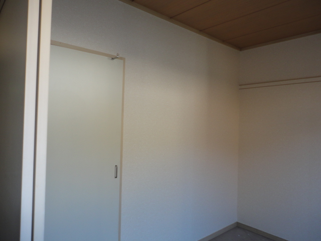 Living and room. North Japanese-style room, Turn on the application after the tatami