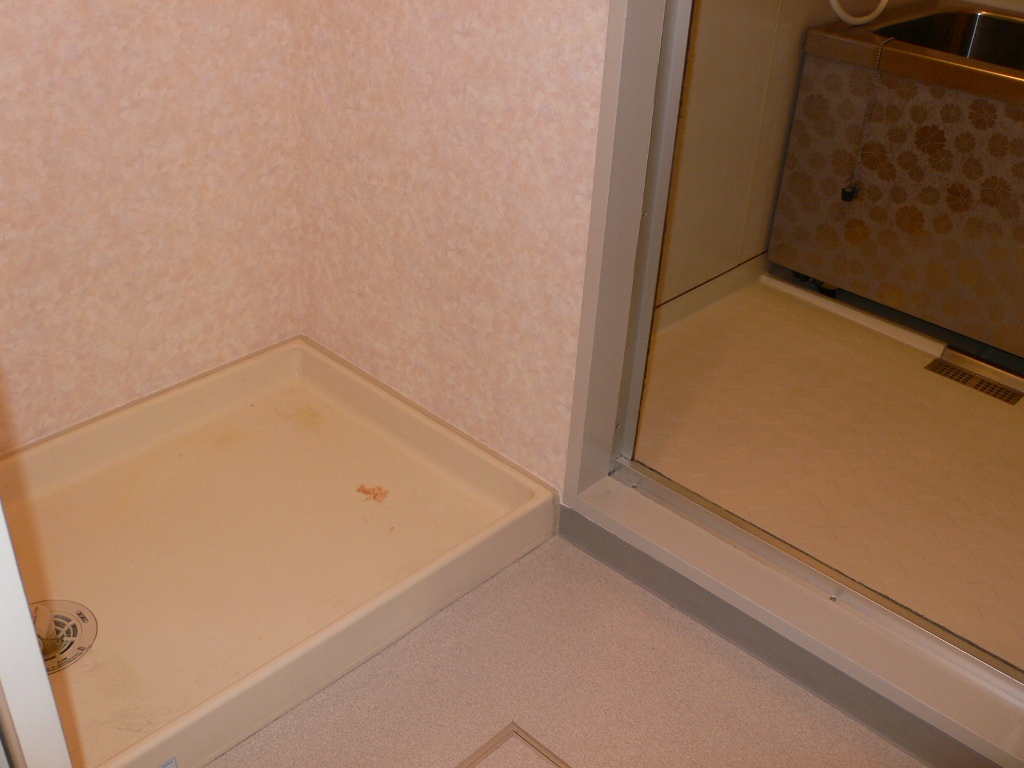 Other Equipment. Laundry Area Photo is the same type ・ It is another dwelling unit. 