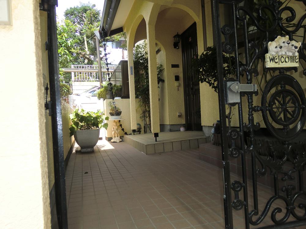 Entrance. Local (August 2012) shooting